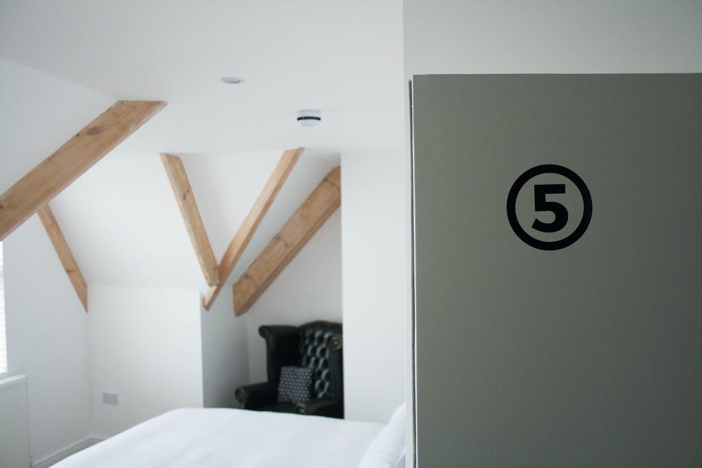 The Blue Door Bed & Breakfast Newquay  Bilik gambar