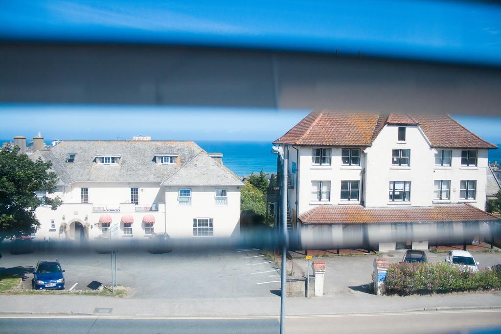 The Blue Door Bed & Breakfast Newquay  Luaran gambar