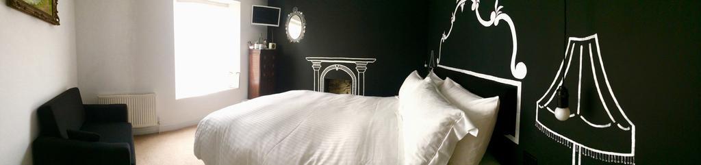 The Blue Door Bed & Breakfast Newquay  Luaran gambar